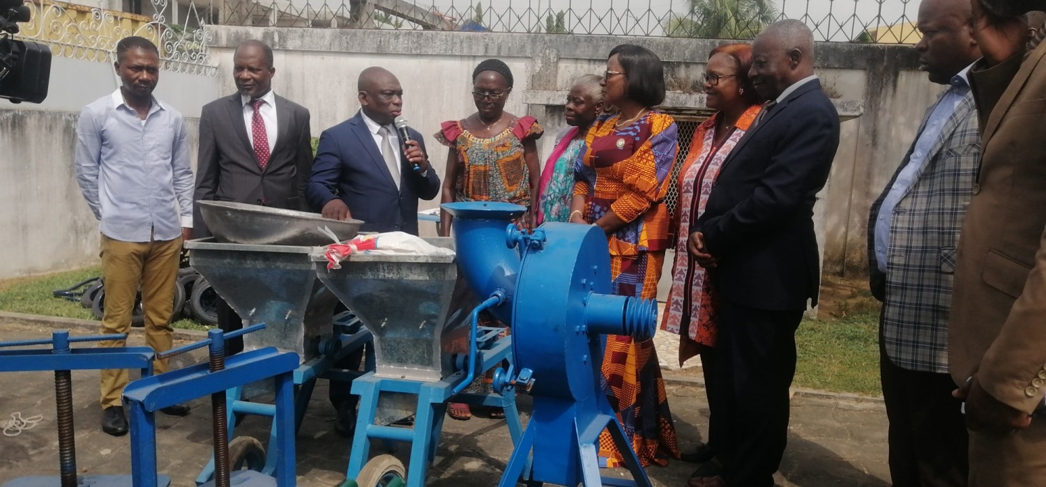 Côte d'Ivoire :    Cohésion sociale, KKB remet des équipements d'une valeur de 32 millions de FCFA à 4 coopératives et Centres Multiethniques de Médiation et d'Arbitrage