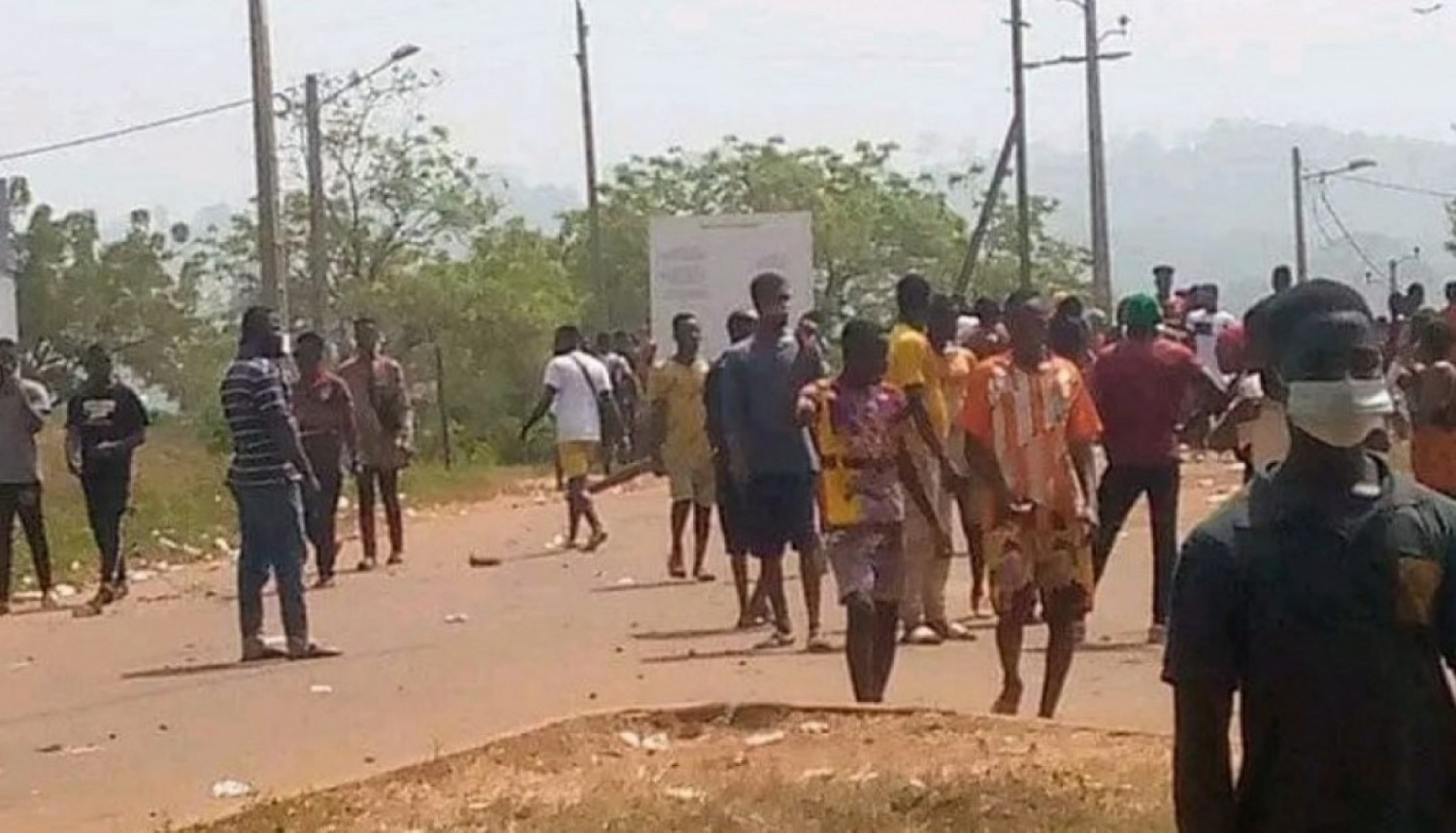 Côte d'Ivoire : Le manque d'eau crée la colère des habitants de Kossou, une manifestation organisée