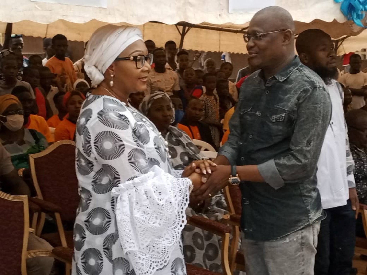 Côte d'Ivoire :    Municipales à Anyama, Force 2015 apporte son soutien à Fatim Bamba et appelle les militants du RHDP à se préparer pour aller au combat des urnes