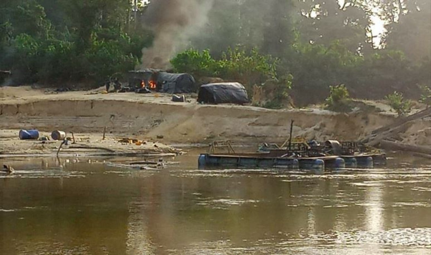 Côte d'Ivoire : Orpaillage illégal, plusieurs sites et du matériel détruits dans les régions du Tonpki, Hambol et Kabadougou