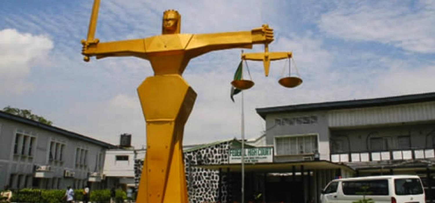 Nigeria :  La Cour suprême suspend la date d'expiration des anciens billets de Naira