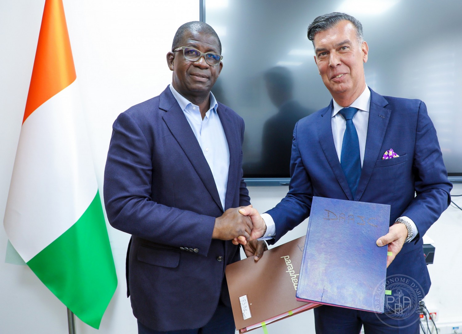 Côte d'Ivoire : Port d'Abidjan, signature du procès-verbal actant la mise en exploitation officielle du deuxième terminal à conteneurs