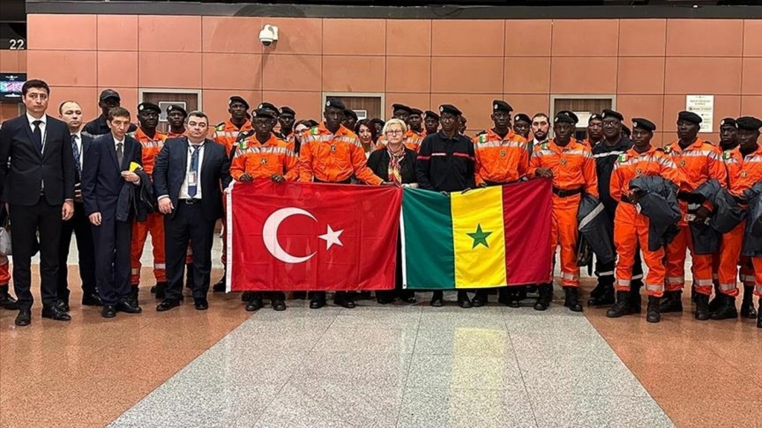 Sénégal : Séismes en Turquie, Macky Sall dépêche un détachement de sapeurs-pompiers