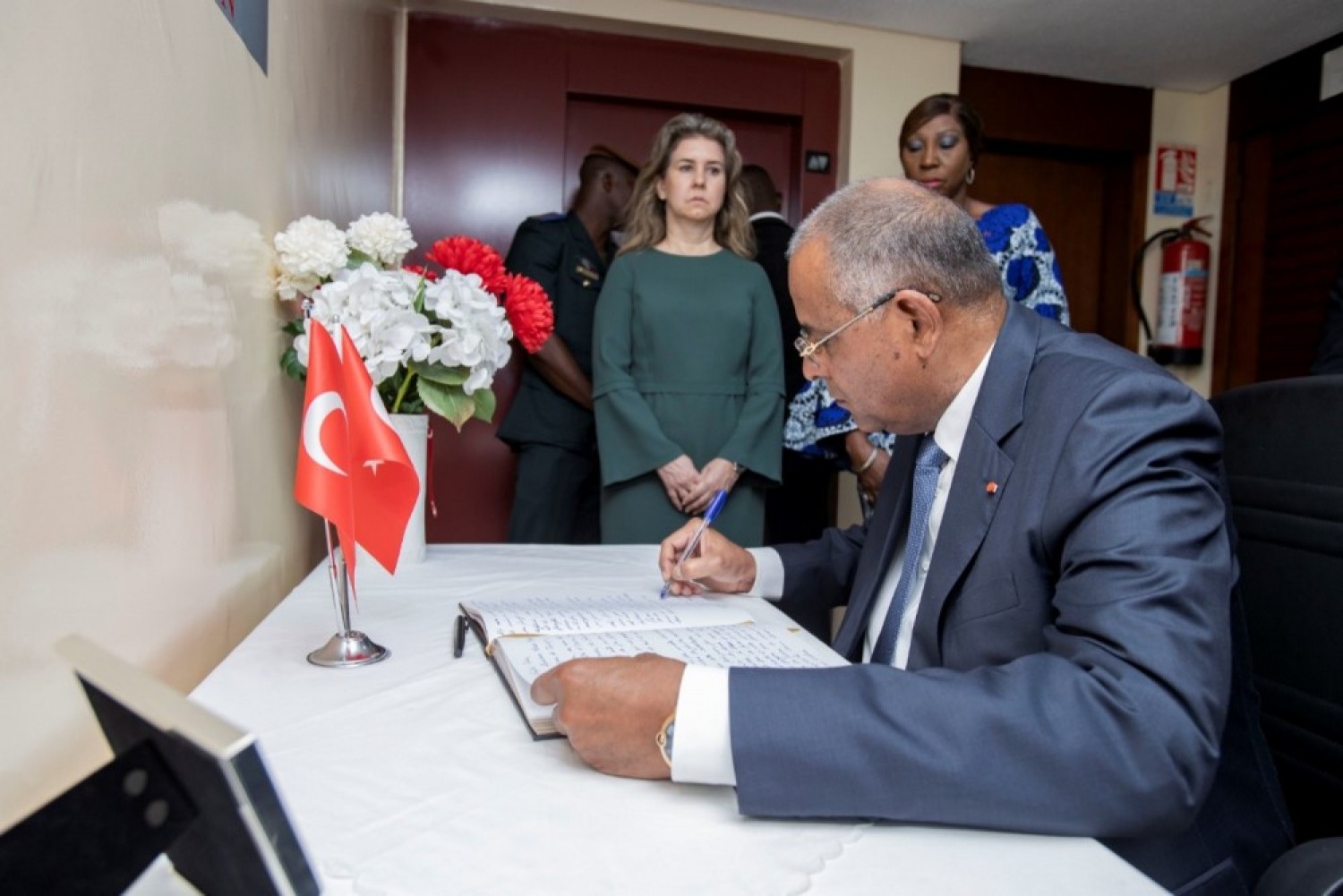 Côte d'Ivoire : Séisme en Turquie, Patrick Achi exprime la compassion du peuple ivoirien au peuple turc