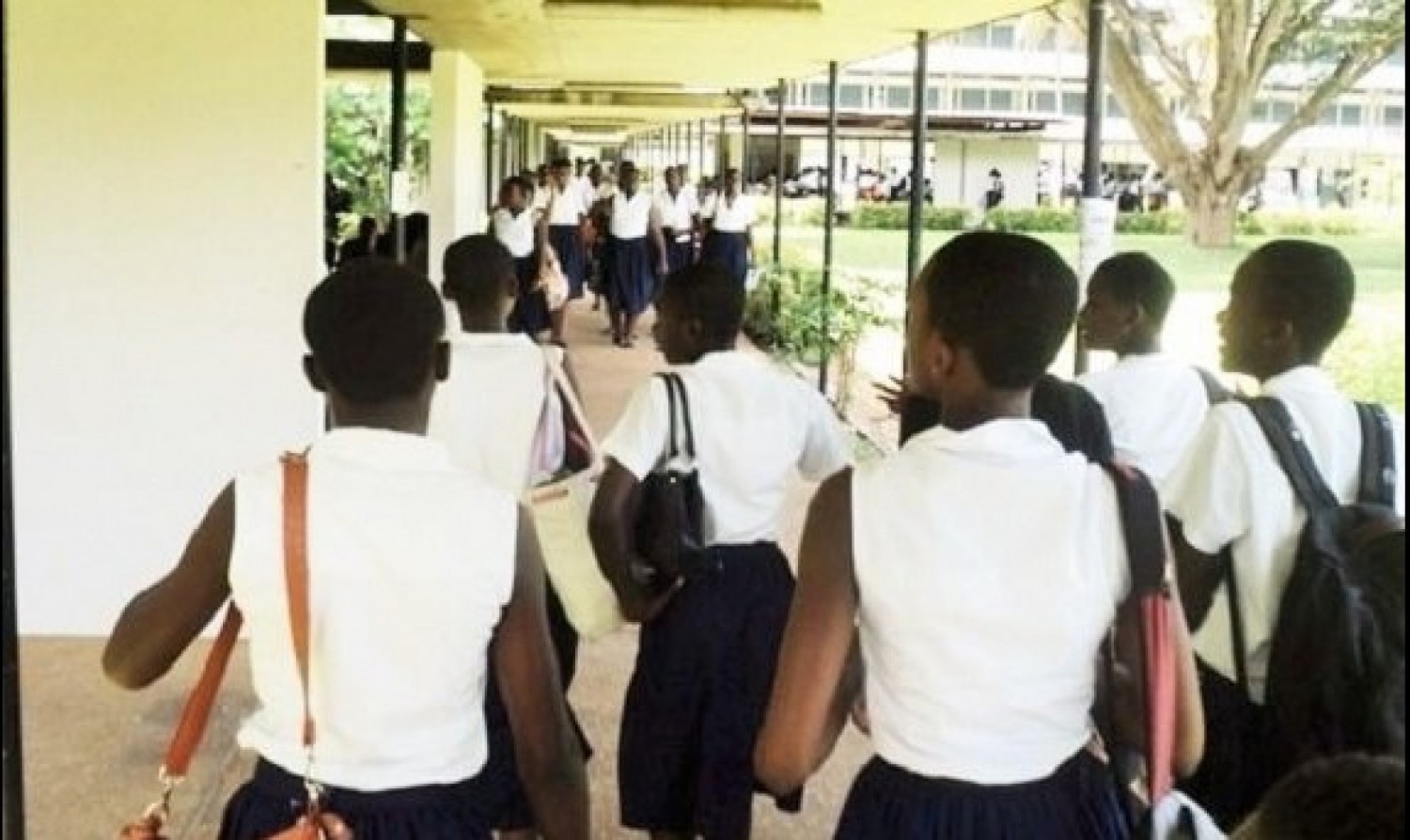 Côte d'Ivoire : Agression d'une éducatrice au Lycée Sainte Marie, la mère de l'élève finalement condamnée à trois mois de prison avec une amende d'un million FCFA