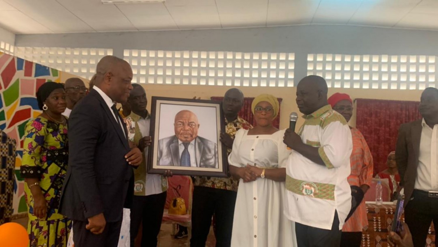 Côte d'Ivoire : Bouaké, le 1er SG du SYNAPECO-CI profite de l'hommage rendu à l'ancien secrétaire général pour annoncer sa candidature