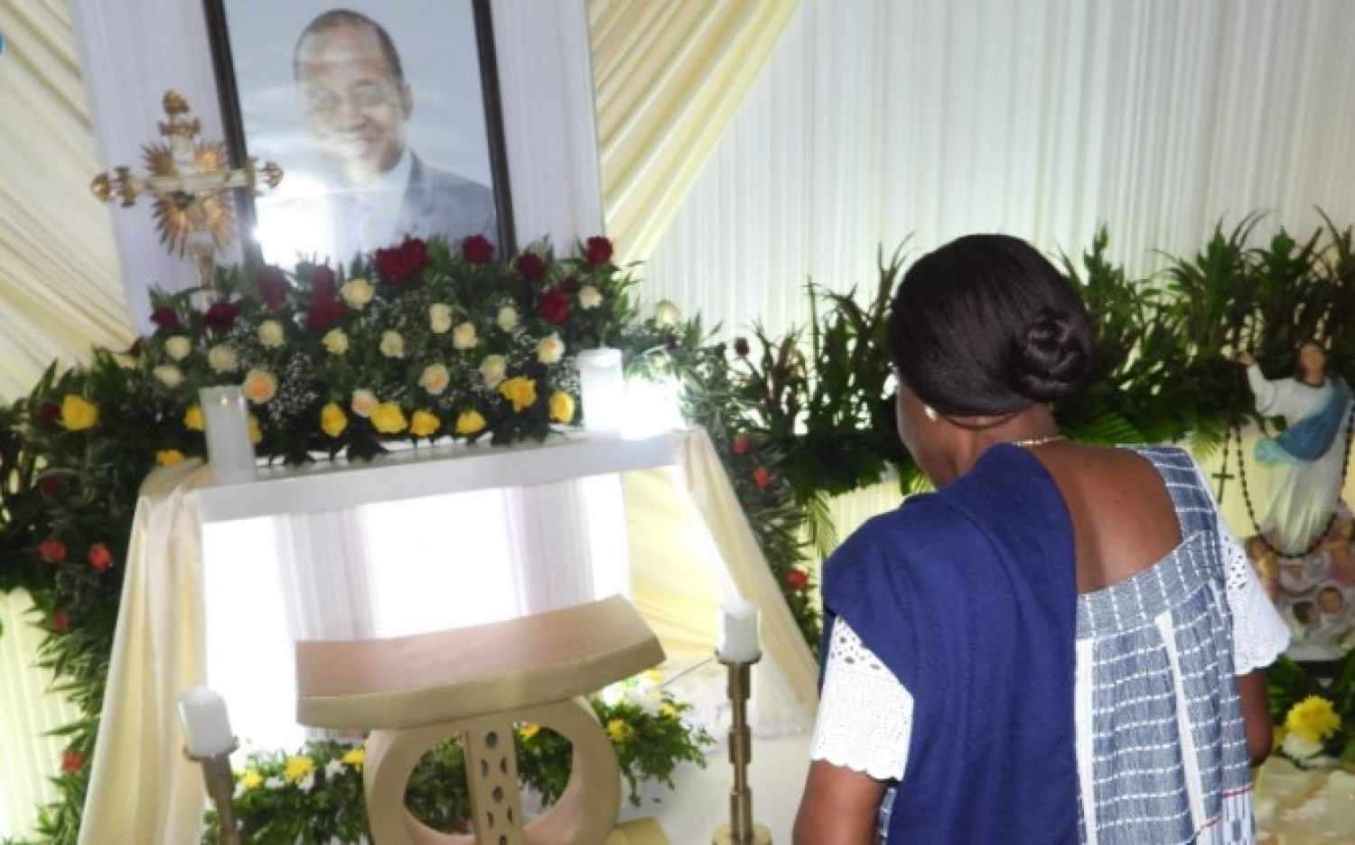 Côte d'Ivoire : Obsèques de Jacques Mangoua, Simone Gbagbo : « Un grand homme qui a beaucoup donné à  la Côte d'Ivoire qu'il a aimée »