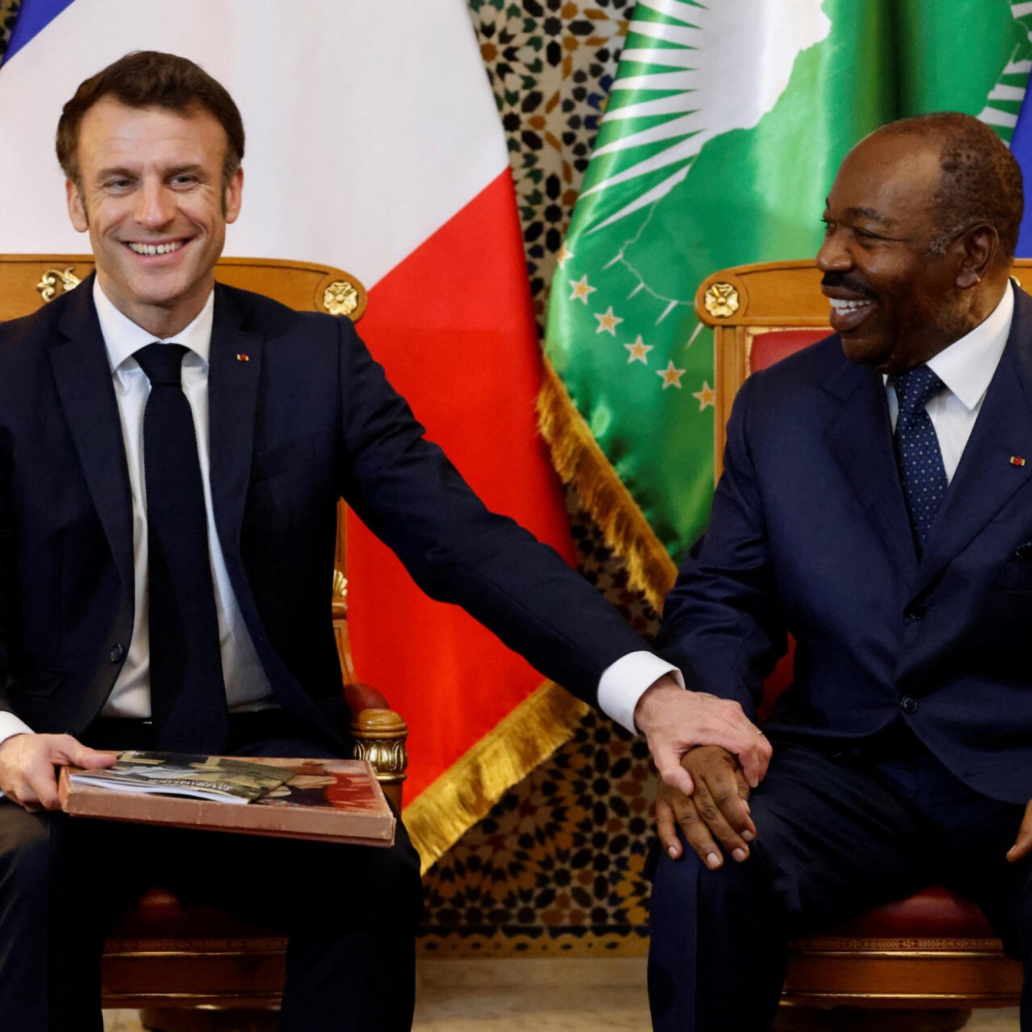 France-Gabon : Depuis Libreville, Emmanuel Macron affirme : « L'âge de la Françafrique est révolu »
