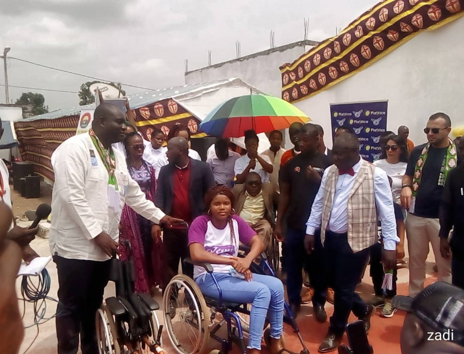 Côte d'Ivoire : Une organisation caritative comble plus d'une centaine de personnes handicapées d'équipements de mobilité