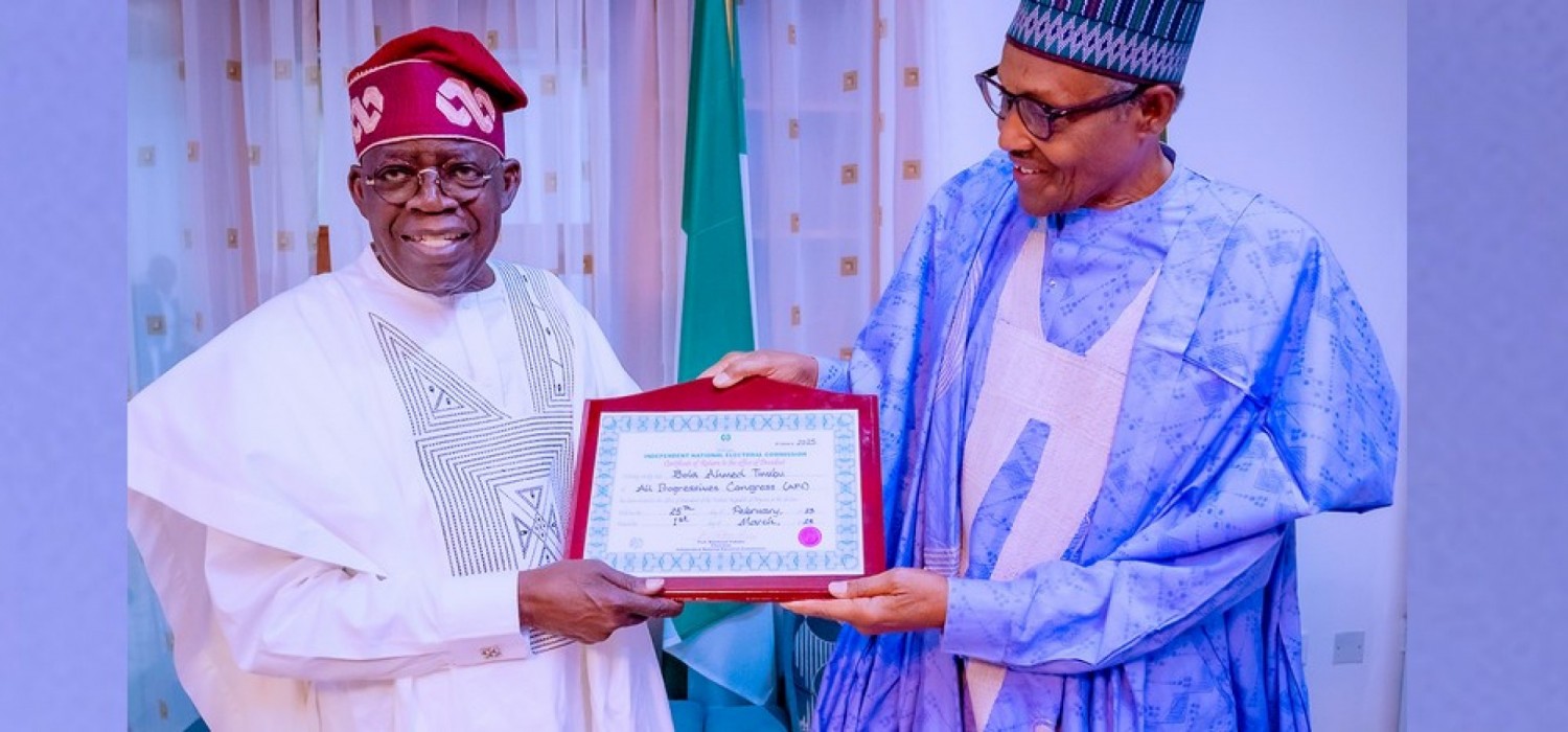 Nigeria :  Préparatifs pour la passation de service de Buhari à Tinubu