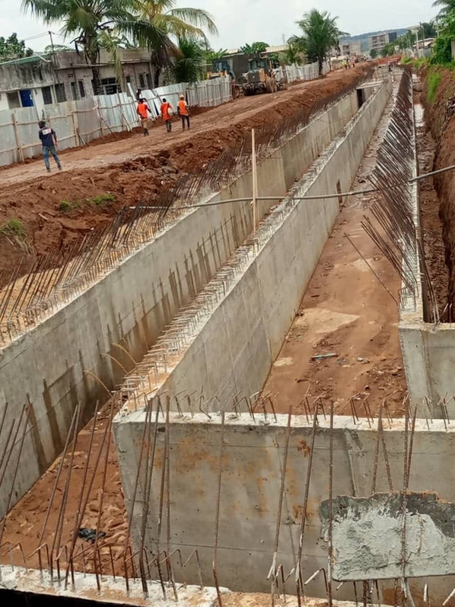 Côte d'Ivoire : Assainissement, les travaux de construction d'ouvrages à Abobo exécutés à 80%, assure le Ministère