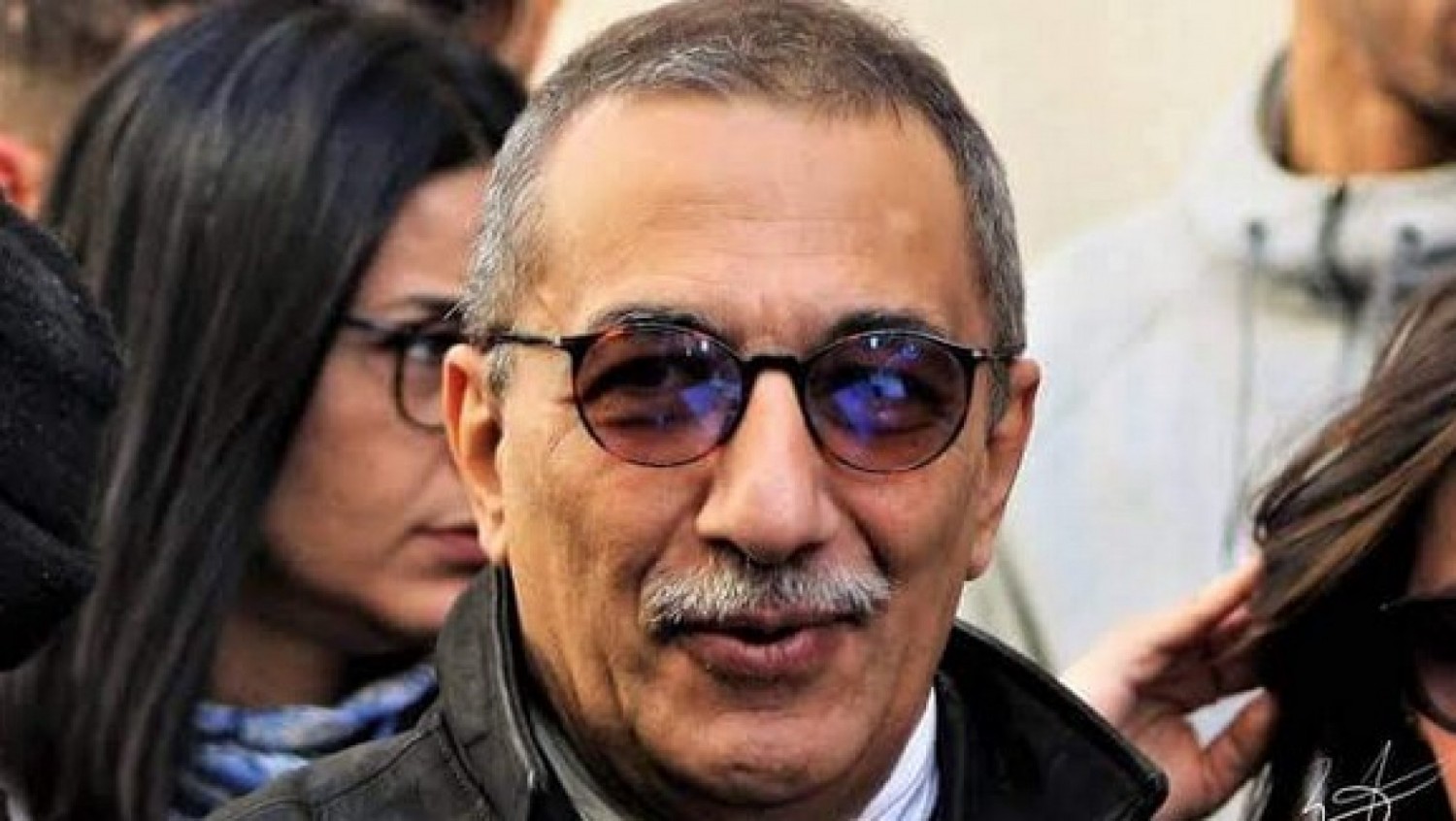 Algérie : Le journaliste Ihsane El-Kadi écope de trois ans de prison ferme pour un « financement étranger »