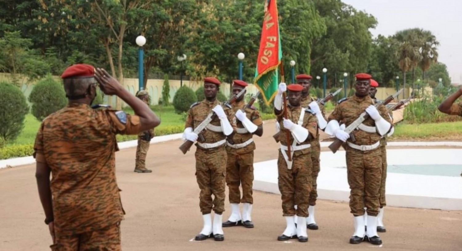 Burkina Faso : Lancement d'une opération « greniers vides » pour récupérer du matériel militaire