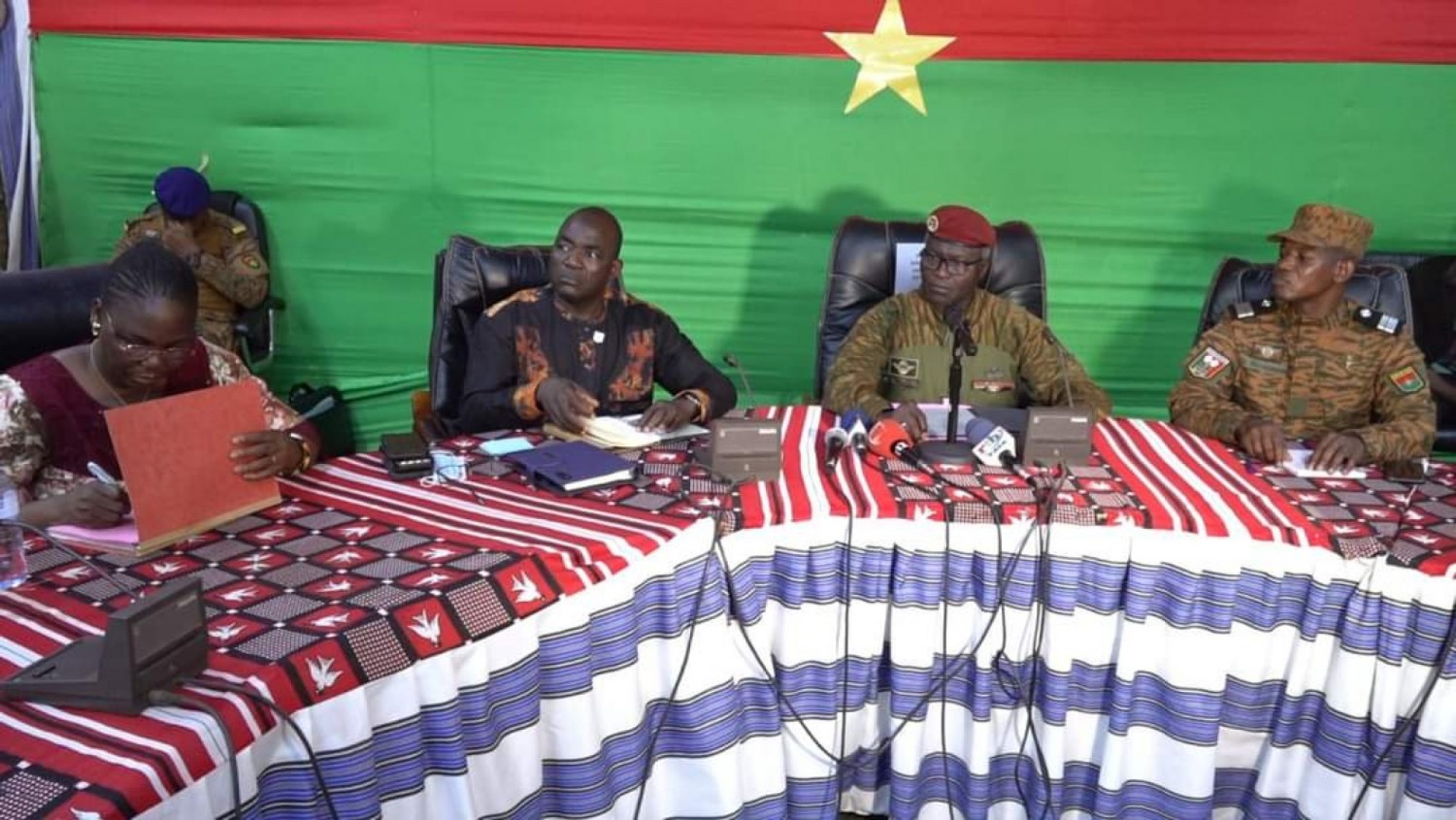 Burkina Faso : Les autorités dénoncent une  « coalition internationale », contre le pays