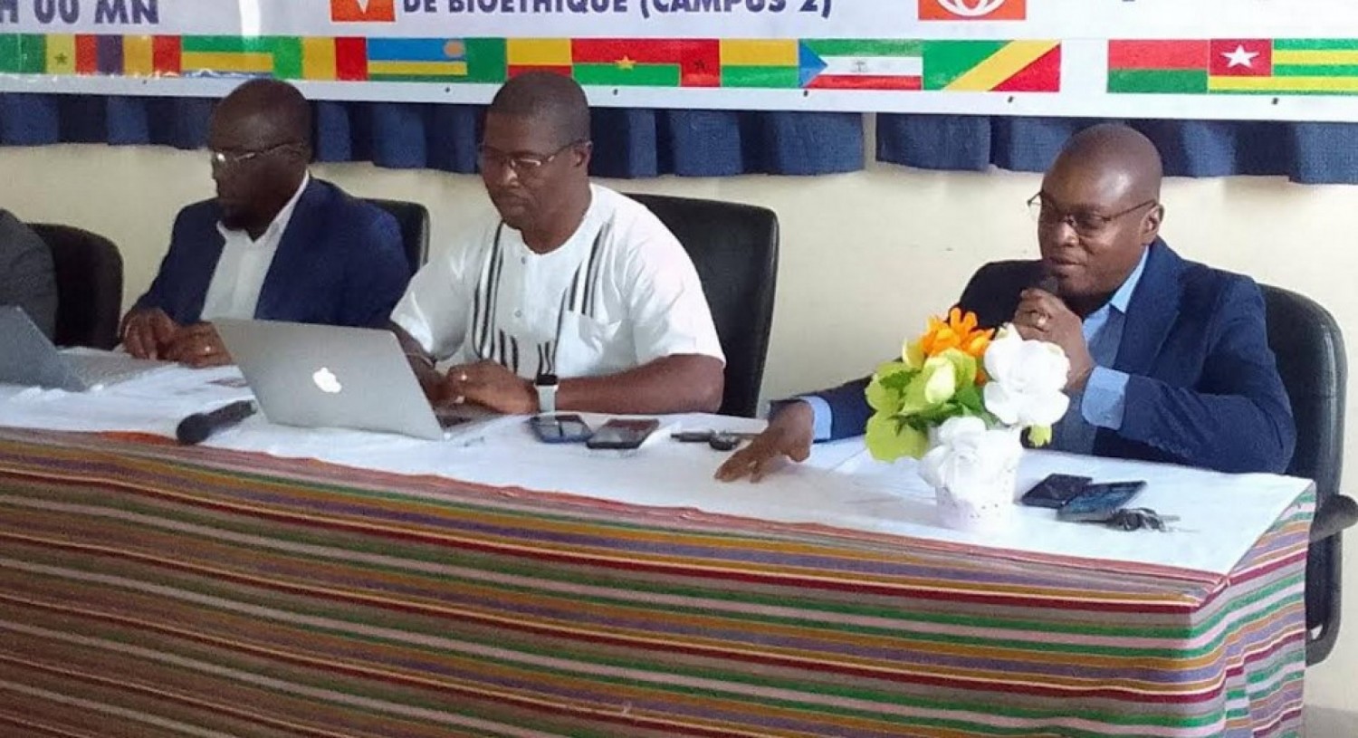 Côte d'Ivoire :   1ʳᵉ Conférence du café du PTR gouvernance et développement du CAMES, Lazare Poamé: « l'éthique de la recherche n'est pas à confondre avec une éthique dans la recherche »