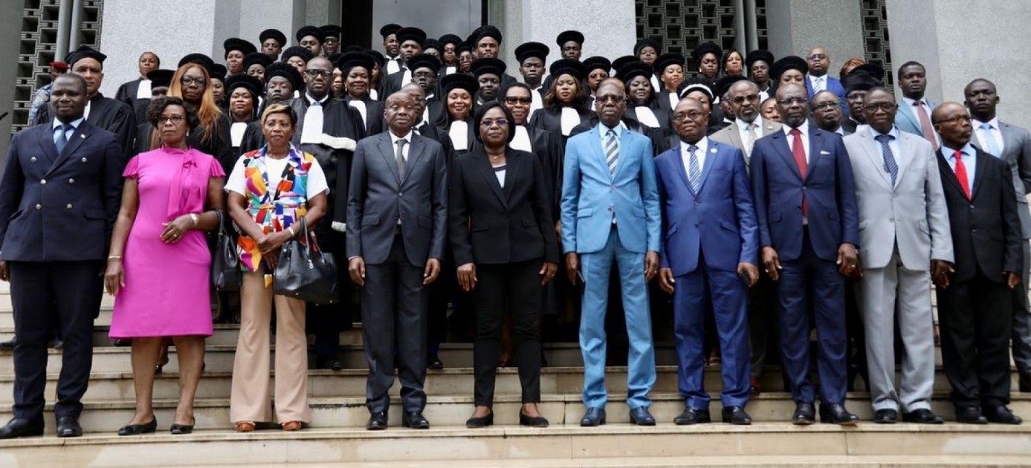 Côte d'Ivoire :   Le Substitut du procureur aux 41 nouveaux greffiers qui ont prêté serment : « Sachez- vous mettre en retrait de ce monde virtuel… »