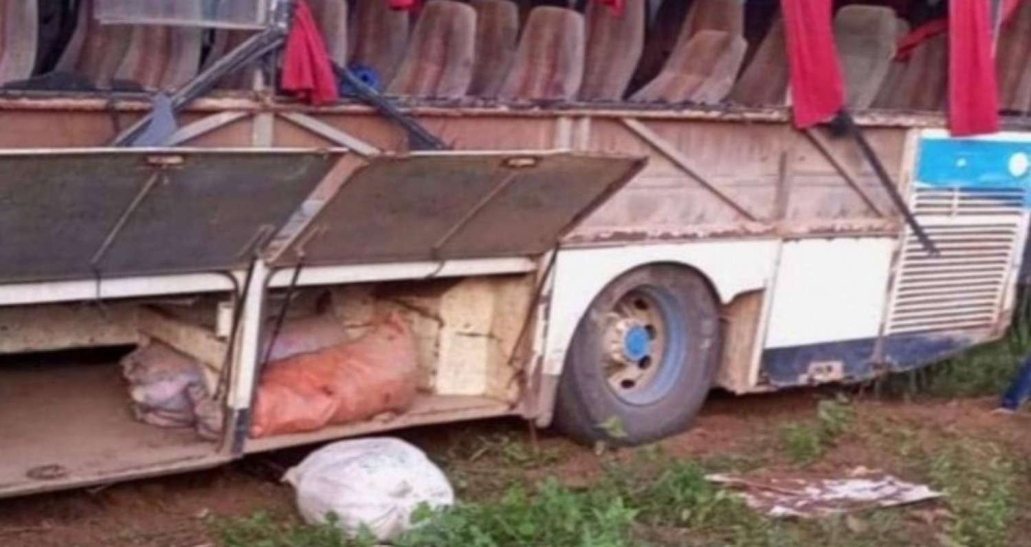 Côte d'Ivoire : Collision entre un car de transport et un poids lourd, des morts et nombreux blessés