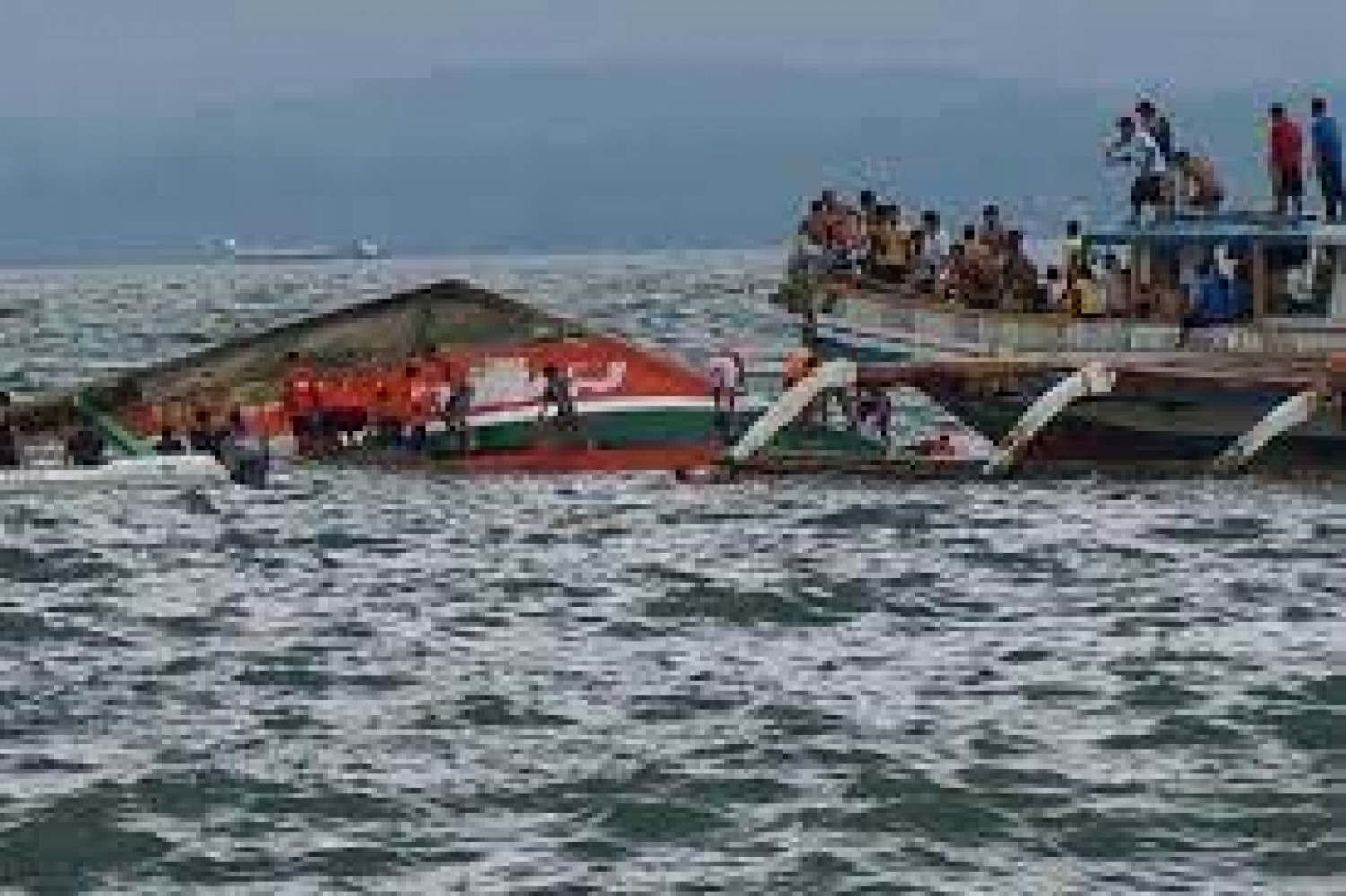 Nigeria : 15 enfants morts noyés et 25 disparus après le naufrage d'un bateau