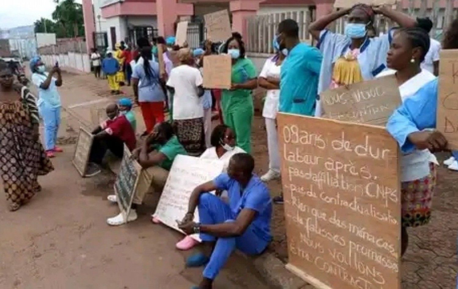 Cameroun : Grève au centre des urgences de Yaoundé pour interpeller les autorités