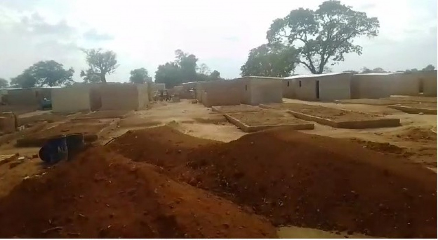 Côte d'Ivoire : « Polémique » sur  la construction de plusieurs logements au profit de réfugiés à Ouangolodougou, un acte humaine que Ouattara pose