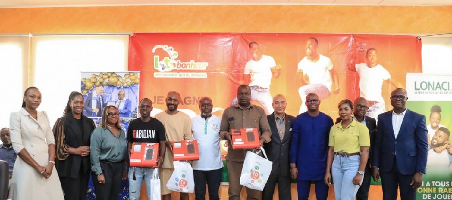 Côte d'Ivoire :   La LONACI remet 10 terminaux EDITEC aux vainqueurs du concours 10 ans du Loto Bonheur