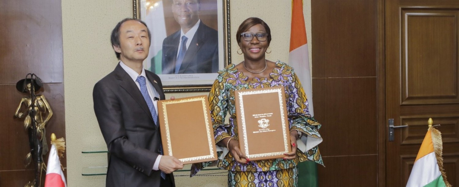 Côte d'Ivoire :   Amélioration de la productivité agricole, le Japon fait don d'environ 3,4 milliards de FCFA pour le renforcement de la compétitivité du riz local