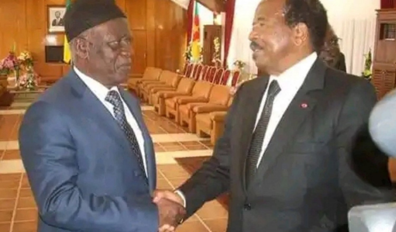 Cameroun : Biya rend un hommage appuyé à Fru Ndi, avalanche de réactions