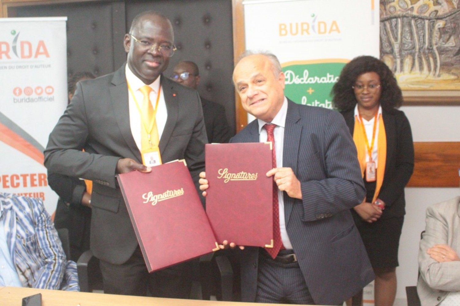 Côte d'Ivoire : L'Ambassade de France s'engage à participer à l'essor de l'industrie culturelle et créative en signant une convention de plus de 60 millions FCFA avec le Burida