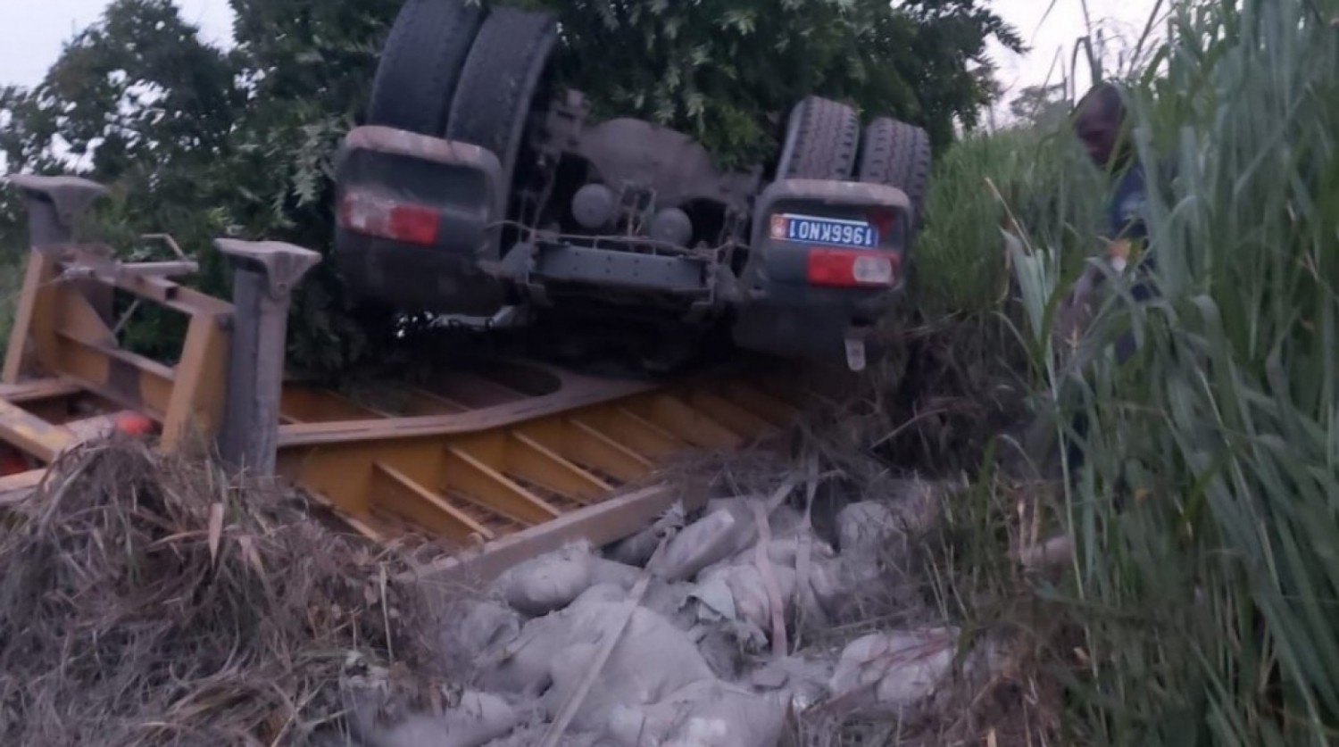 Côte d'Ivoire : Bouaké, un camion de ciment se renverse et fait 1 mort et des blessés