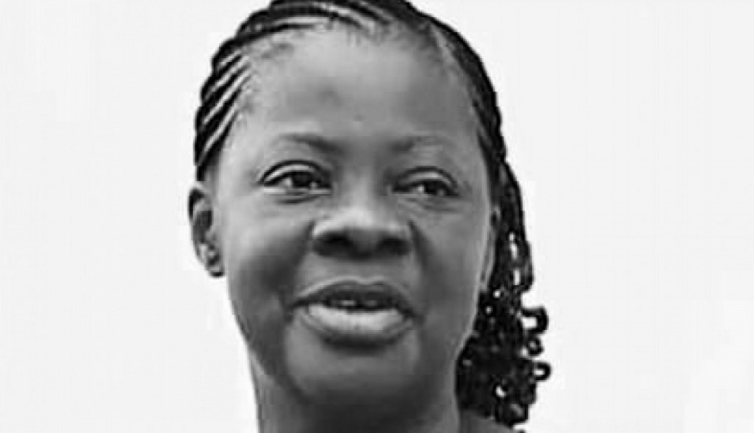 Côte d'Ivoire : Simone Gbagbo présente ses condoléances à la Famille de  sa prétendue « rivale » sous le régime Gbagbo, Awa Ehoura