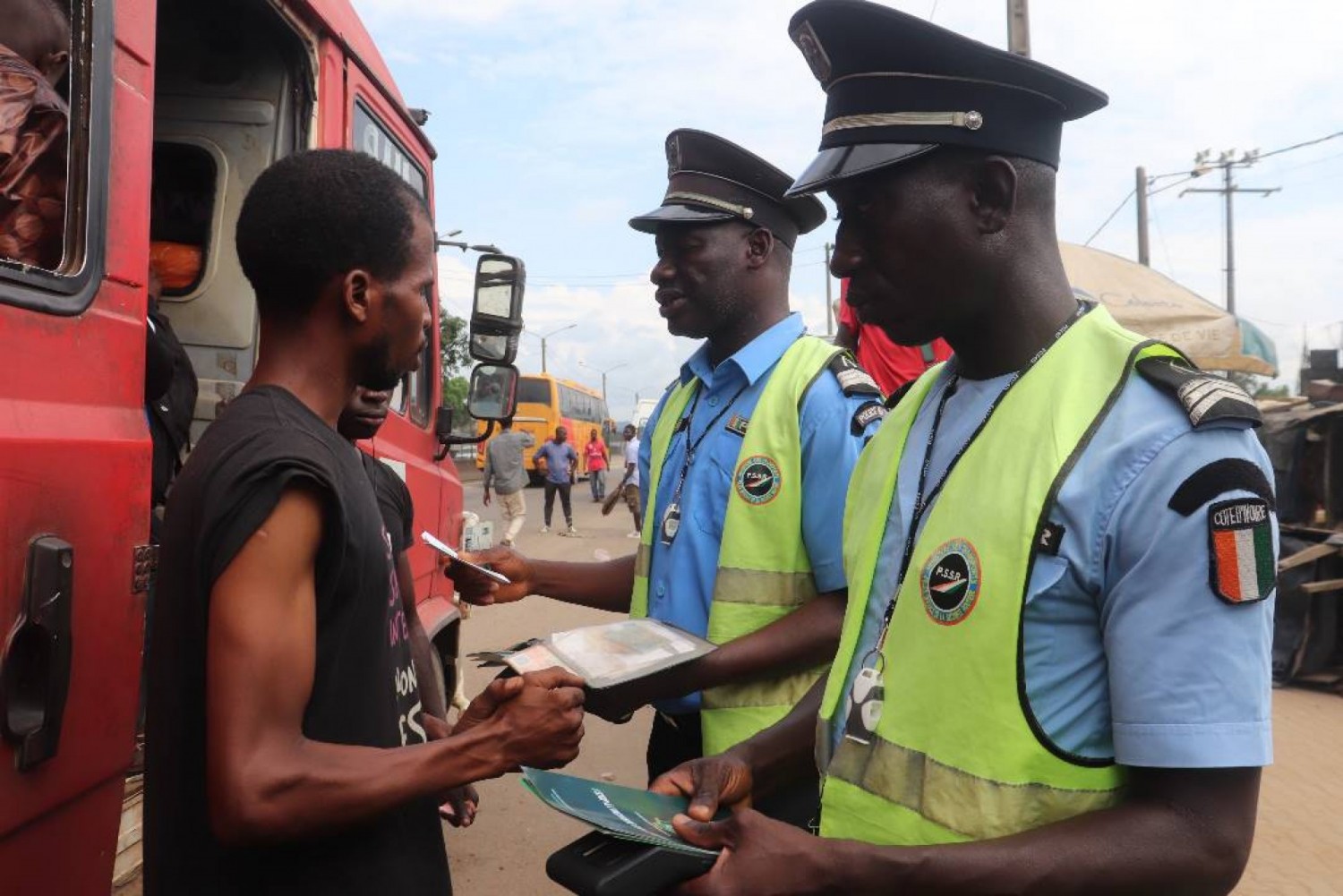 Côte d'Ivoire :   Retrait et suspension de permis de conduire, 317 dossiers d'accidents et infractions au code de la route analysés de janvier à juin, 43 cas étudiés ce jeudi 12 juillet 2023
