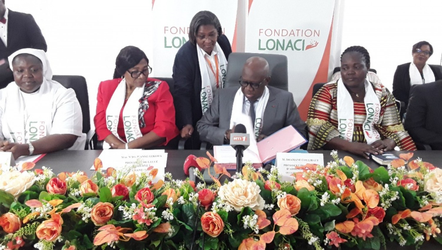 Côte d'Ivoire:  La Fondation LONACI réhabilite des œuvres sociales à hauteur de 93 millions de FCFA pour le lycée de Grand-Bassam, Akouédo-village et la pouponnière d'Adiaké