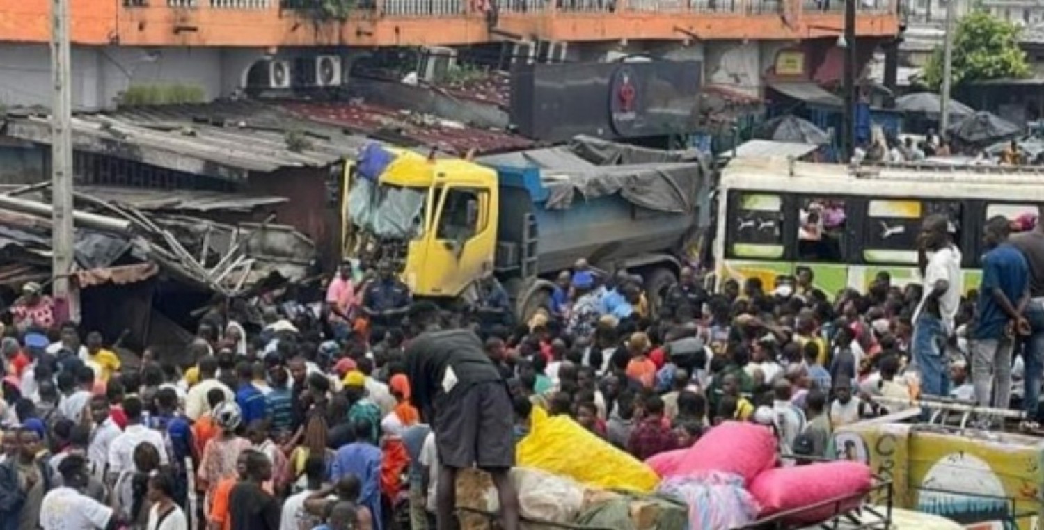 Côte d'Ivoire : Attécoubé, un camion perd son contrôle et termine sa course sur des piétons et vendeuses, deux morts et des blessés