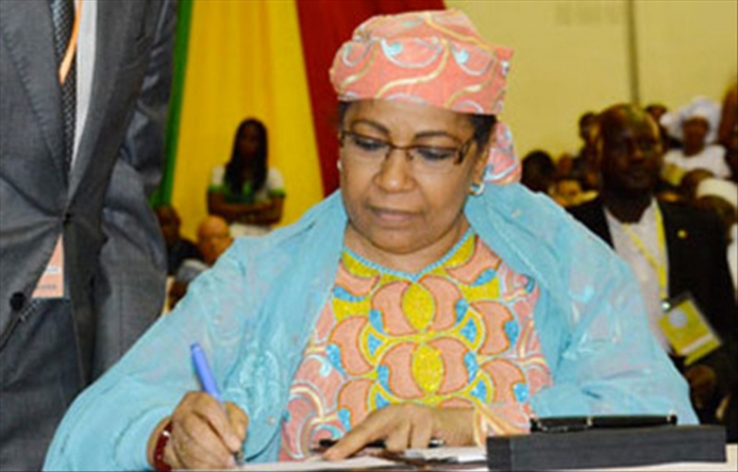 Niger-France : L'ambassadrice Aïchatou Boulama rejette son limogeage
