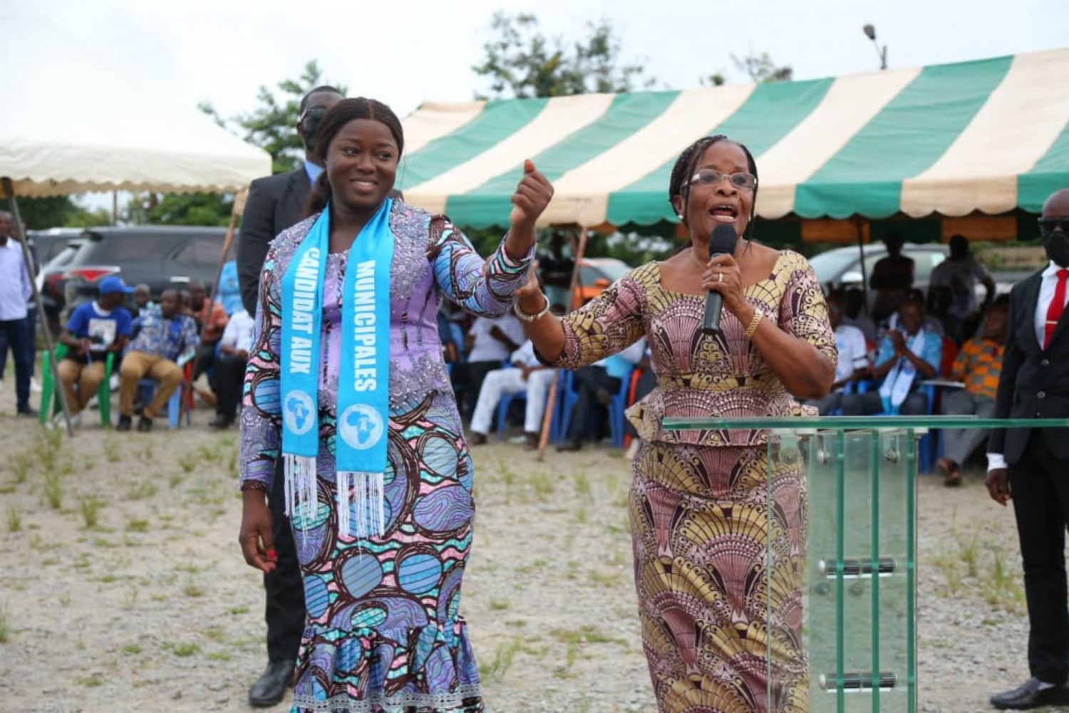 Côte d'Ivoire : Municipales 2023, Jeannette Koudou présente officiellement Fleur Aké M'Bo Esther qui invite à oser le changement  aux populations d'Agboville,
