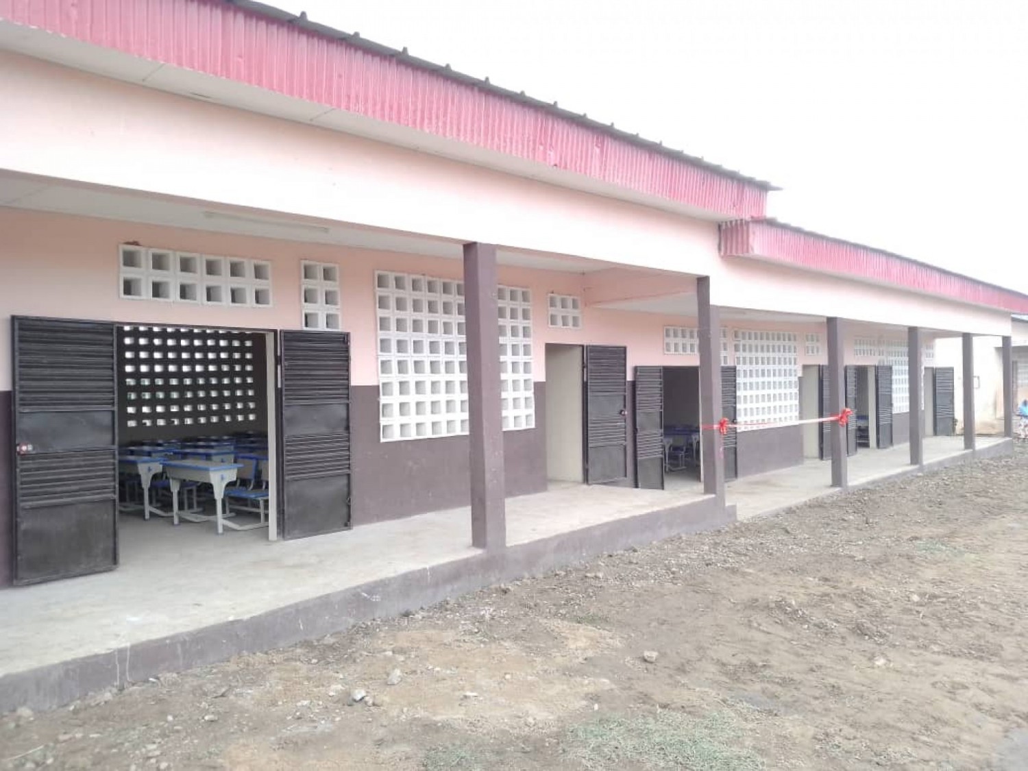 Côte d'Ivoire : Sakassou, à quelques jours de la rentrée des classes, des infrastructures scolaires inaugurées dans le Walèbo