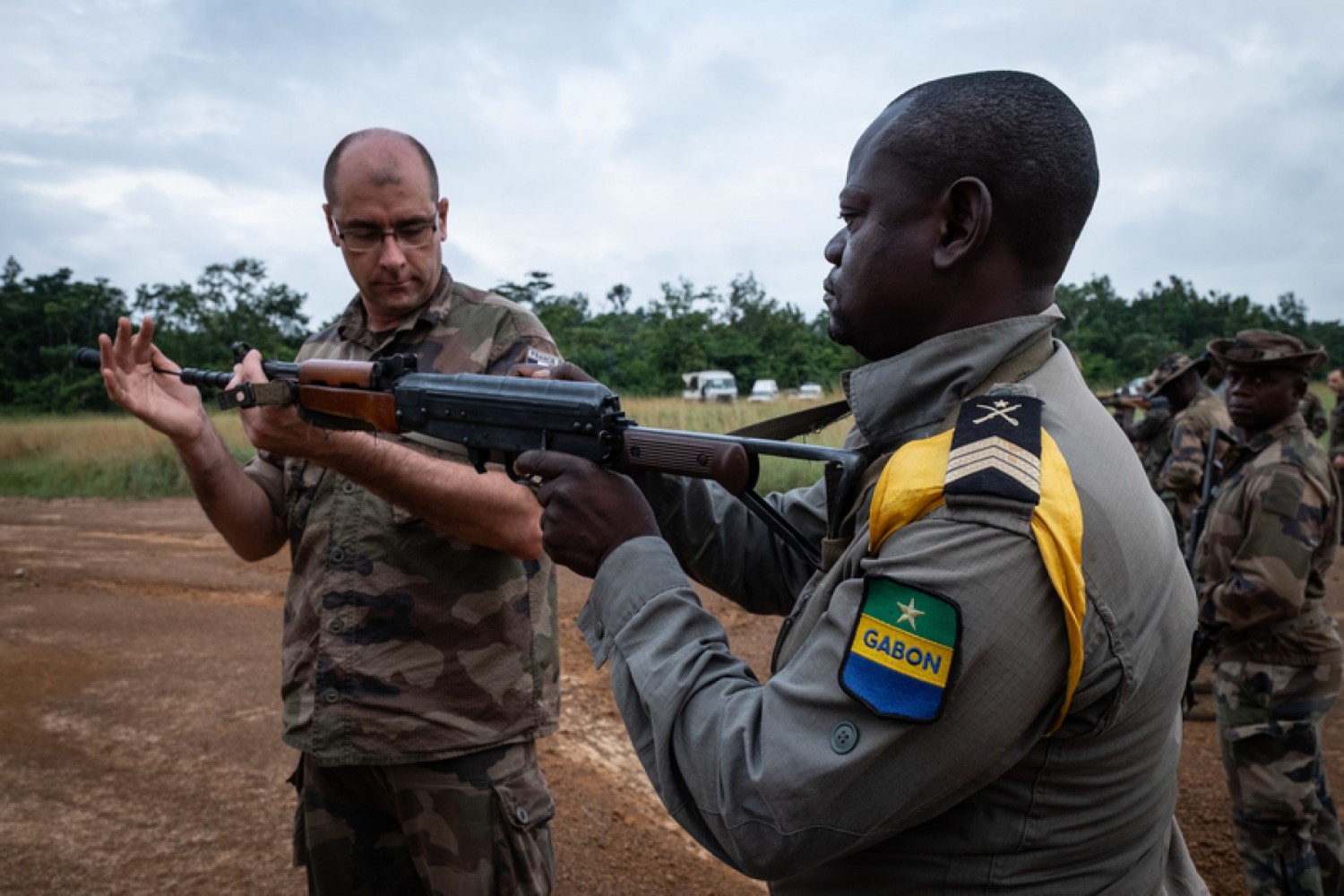 Gabon : La France reprend ses activités militaires après le putsch «différent» de celui du Niger