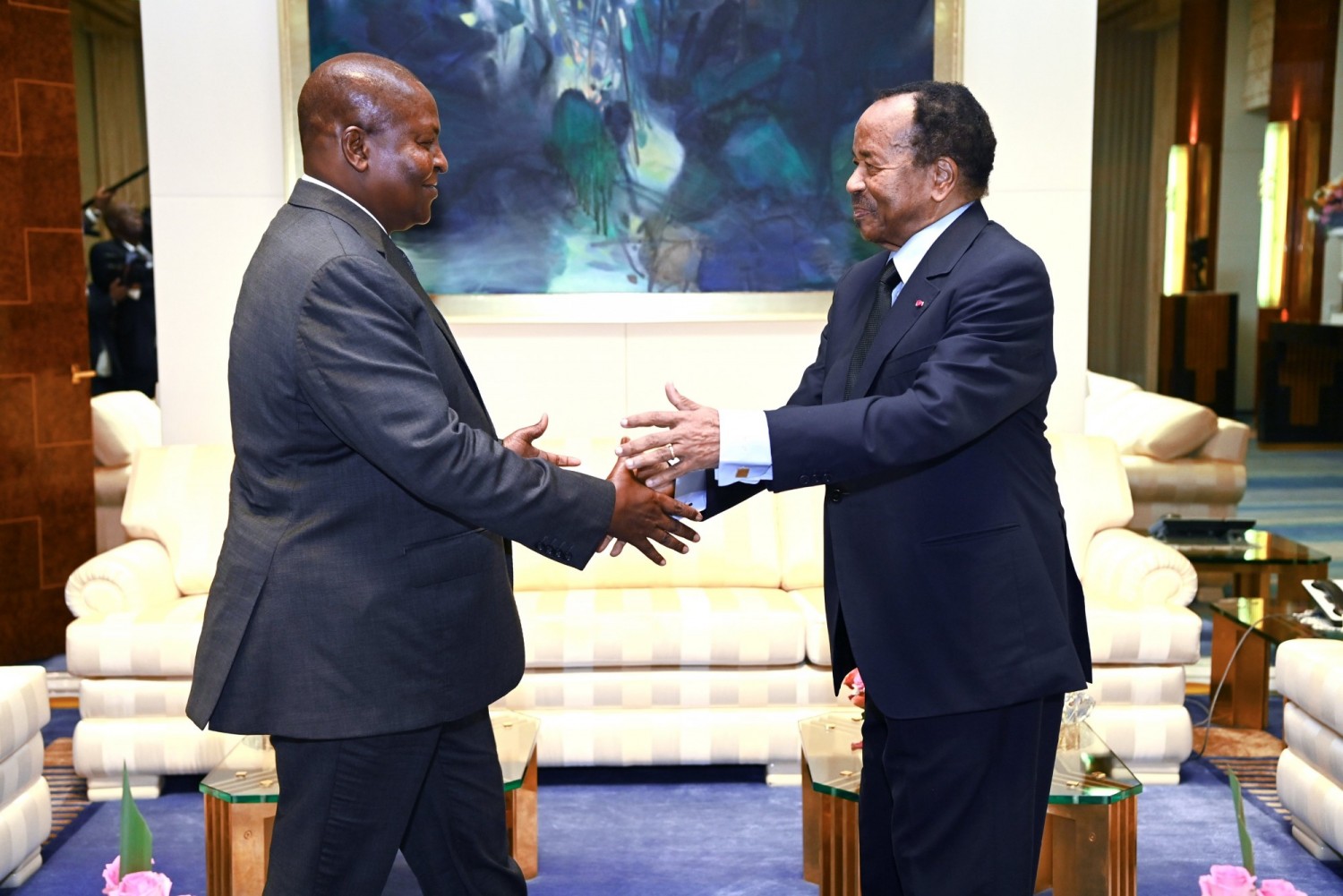 Cameroun: Le président camerounais Paul Biya s'est entretenu avec le dirigeant Centrafricain Faustin-archange Touadera