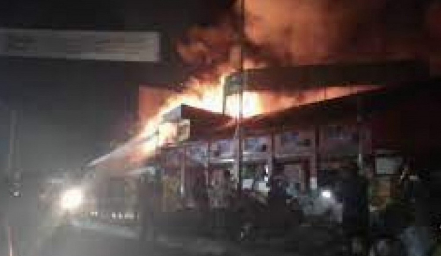 Cameroun: Un incendie ravage une bonne partie du quartier d'affaires chinois de Douala