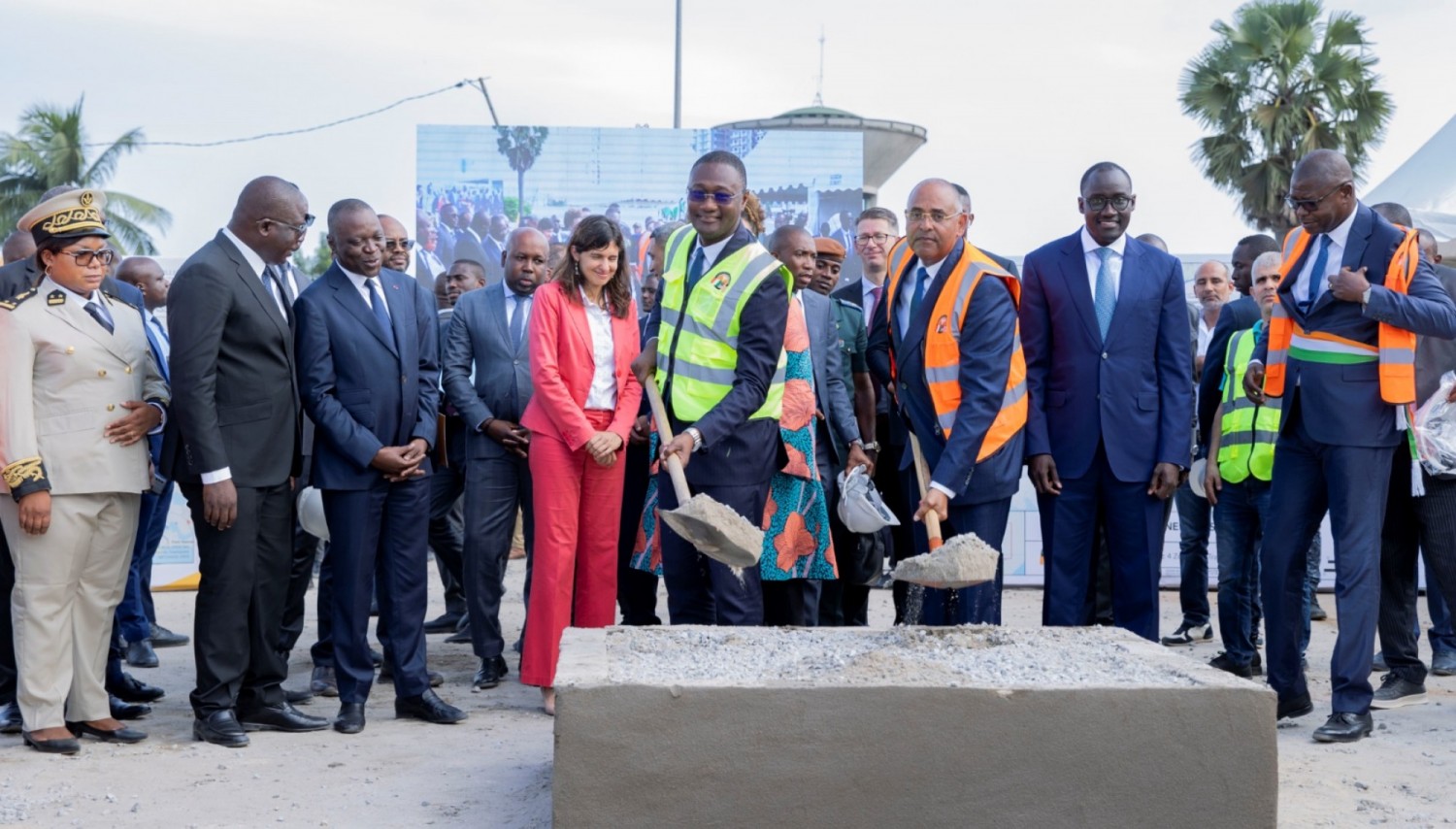 Côte d'Ivoire : Lancement à Koumassi du Projet transport à Abidjan (ATP) pour la réhabilitation de 4 axes dans le District d'Abidjan d'un coût de 179 milliards FCFA