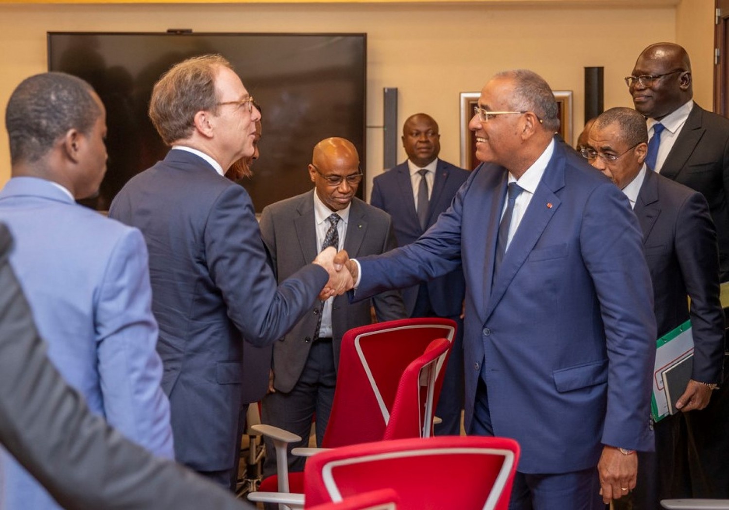 Côte d'Ivoire : Première revue du Programme Economique et Financier, le FMI annonce un décaissement d'un montant de 500 millions de dollars US pour la 2e tranche du programme