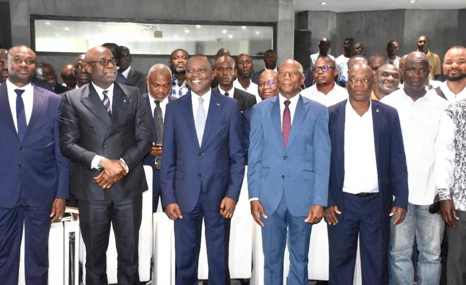 Côte d'Ivoire : Le Ministre Amadou Koné invite les transporteurs à sortir de la suspicion et annonce la mise en place d'un cadre permanent de concertation