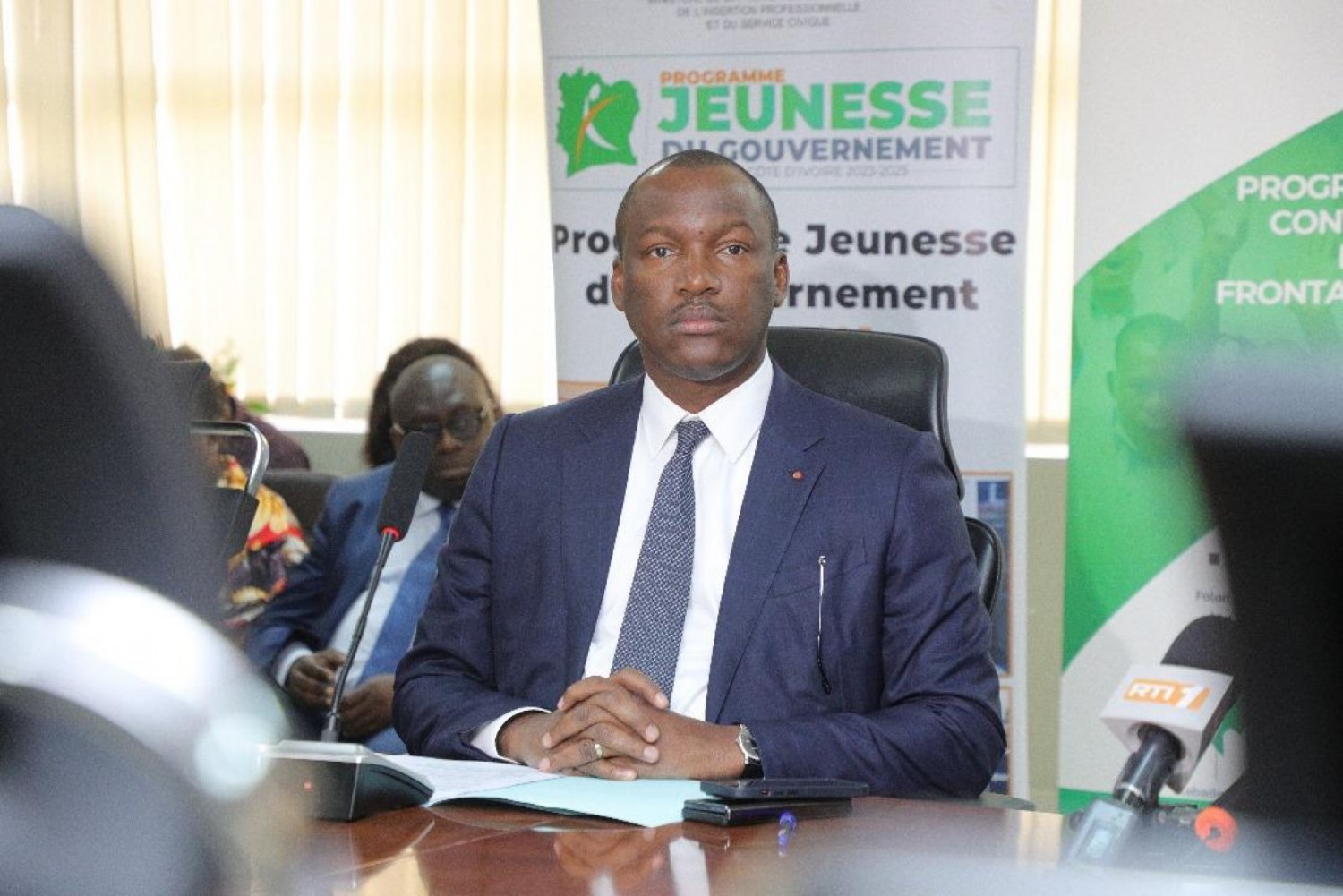 Côte d'Ivoire : CAN 2023, Drogba, Yaya, Boli…, annoncés au lancement du programme de recrutement de 20 000 jeunes au parc des sports