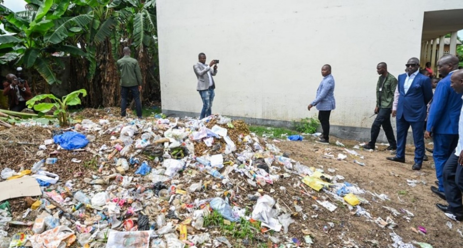 Côte d'Ivoire : Les 122 COGES de Yopougon sont confrontés aux commerces anarchiques et l'insalubrité autour  des établissements