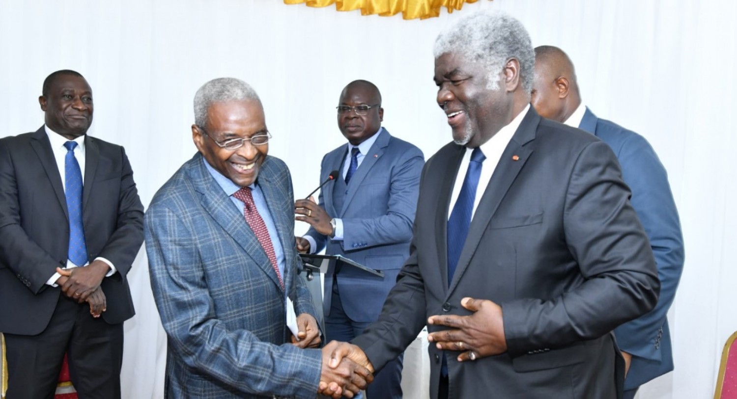 Côte d'Ivoire : Robert Beugré Mambé reçoit les  ingénieurs des Travaux publics