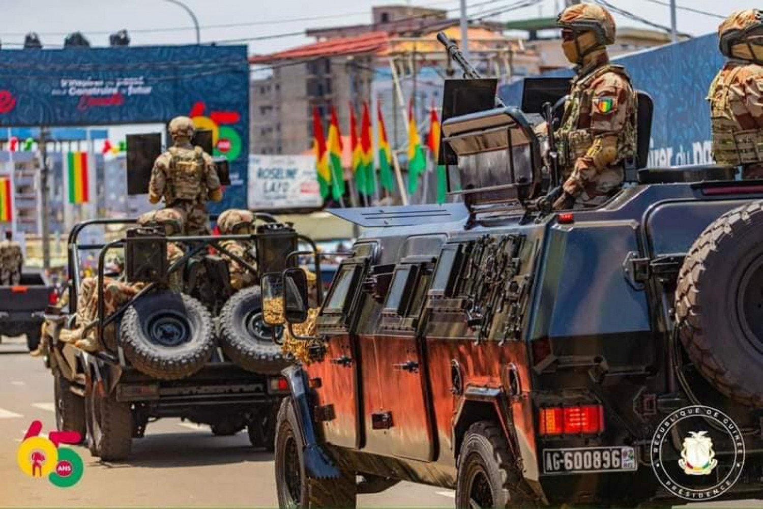 Guinée : Les militaires désormais interdits de poster des photos sur Internet