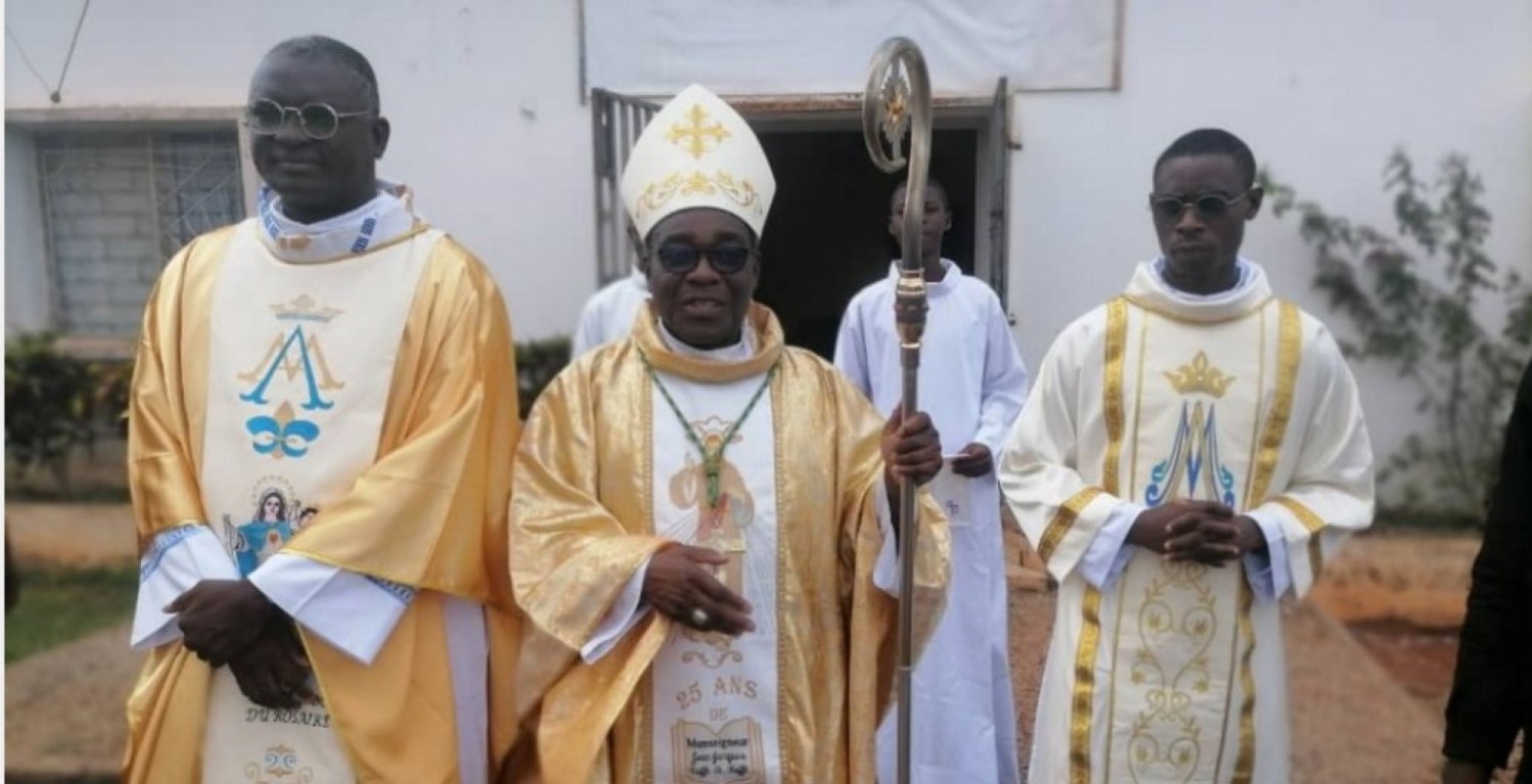 Côte d'Ivoire : Archidiocèse de Gagnoa, Mgr Jean-Jacques Koffi Oi Koffi officiellement présenté aux chrétiens comme l'administrateur Apostolique