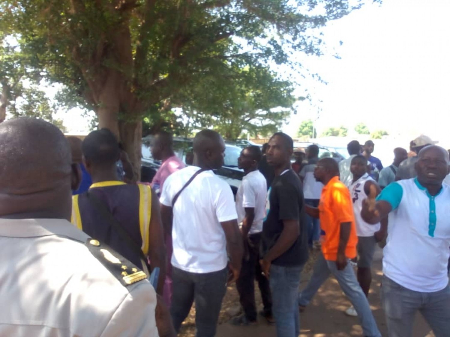 Côte d'Ivoire : Ferké, une réunion sur les élections apaisées vire à l'affrontement entre partisans du RHDP et du maire sortant