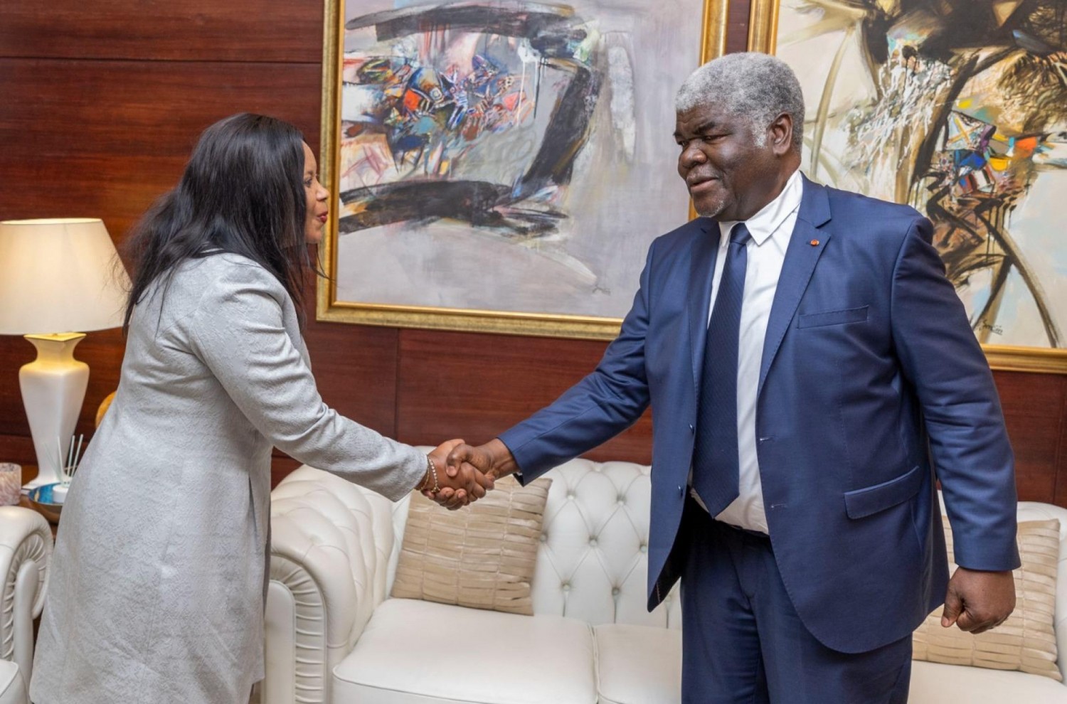 Côte d'Ivoire : Après une évaluation de ses programmes, la Banque Mondiale, félicite le gouvernement pour les performances économiques réalisées