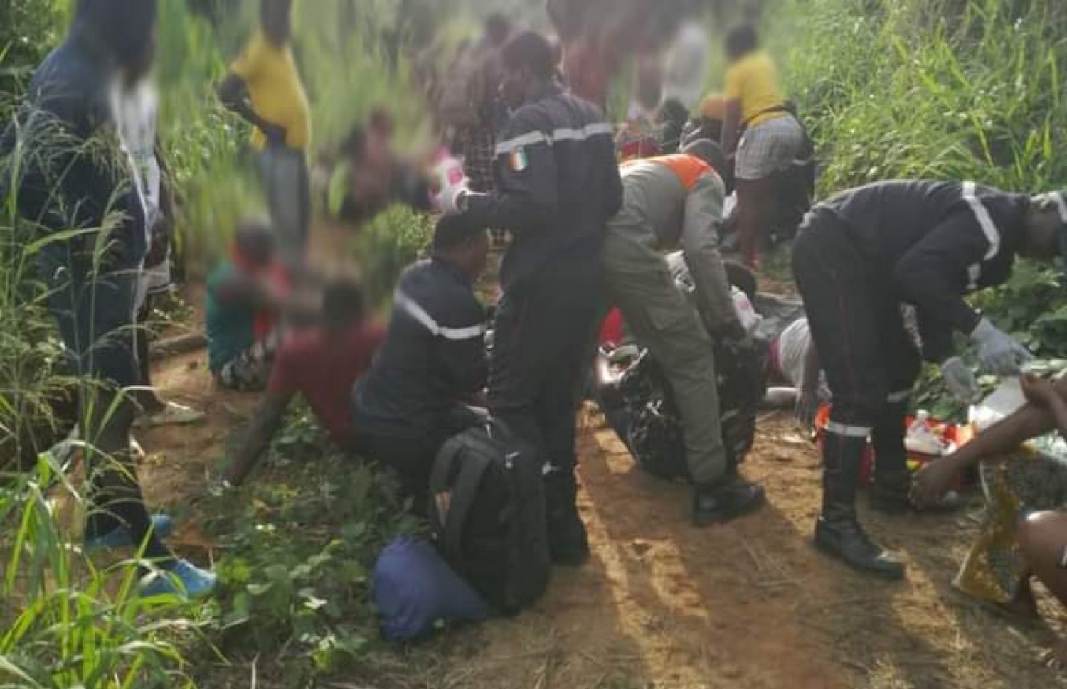 Côte d'Ivoire : Aboisso, un car de transport fait une sortie de route, 40 victimes dont 7 blessés graves